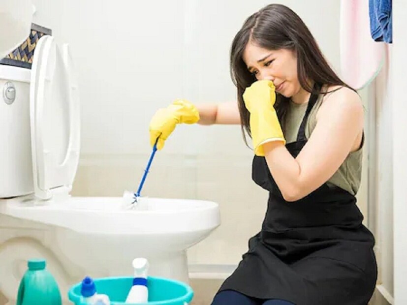 Toilet Commode Cleaning Tips: ಕೇವಲ 10 ರೂಪಾಯಿ ಇದ್ದರೆ ಸಾಕು; ನಿಮ್ಮ ಮನೆಯ ...
