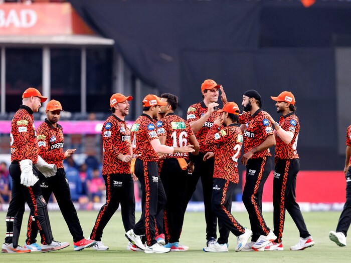 ಕೆಕೆಆರ್ 3 ಬಾರಿ ಪ್ರಶಸ್ತಿ ಗೆದ್ದಿದ್ದರೆ, ಸನ್‌ರೈಸರ್ಸ್ ಹೈದರಾಬಾದ್, ಡೆಕ್ಕನ್ ಚಾರ್ಜರ್ಸ್, ರಾಜಸ್ಥಾನ್ ರಾಯಲ್ಸ್ ಮತ್ತು ಗುಜರಾತ್ ಟೈಟಾನ್ಸ್ ತಲಾ ಒಮ್ಮೆ ಪ್ರಶಸ್ತಿ ಗೆದ್ದಿವೆ. ಡೆಲ್ಲಿ ಕ್ಯಾಪಿಟಲ್ಸ್, ರಾಯಲ್ ಚಾಲೆಂಜರ್ಸ್ ಬೆಂಗಳೂರು, ಪಂಜಾಬ್ ಕಿಂಗ್ಸ್ ಮತ್ತು ಲಕ್ನೋ ಸೂಪರ್‌ಜೈಂಟ್ಸ್ ಇದುವರೆಗೆ ಒಂದೇ ಒಂದು ಪ್ರಶಸ್ತಿಯನ್ನು ಗೆದ್ದಿಲ್ಲ.