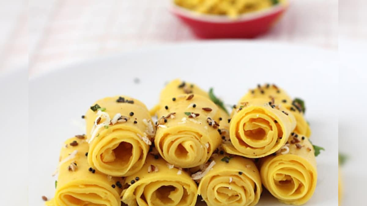 Food Reciep: ಹೋಟೆಲ್ ಶೈಲಿಯ ಗುಜರಾತಿ ಸ್ಪೆಷಲ್​ ಖಾಂಡ್ವಿ ರೆಸಿಪಿ; ಮನೆಯಲ್ಲೇ ಹೀಗೆ ಮಾಡಿ!