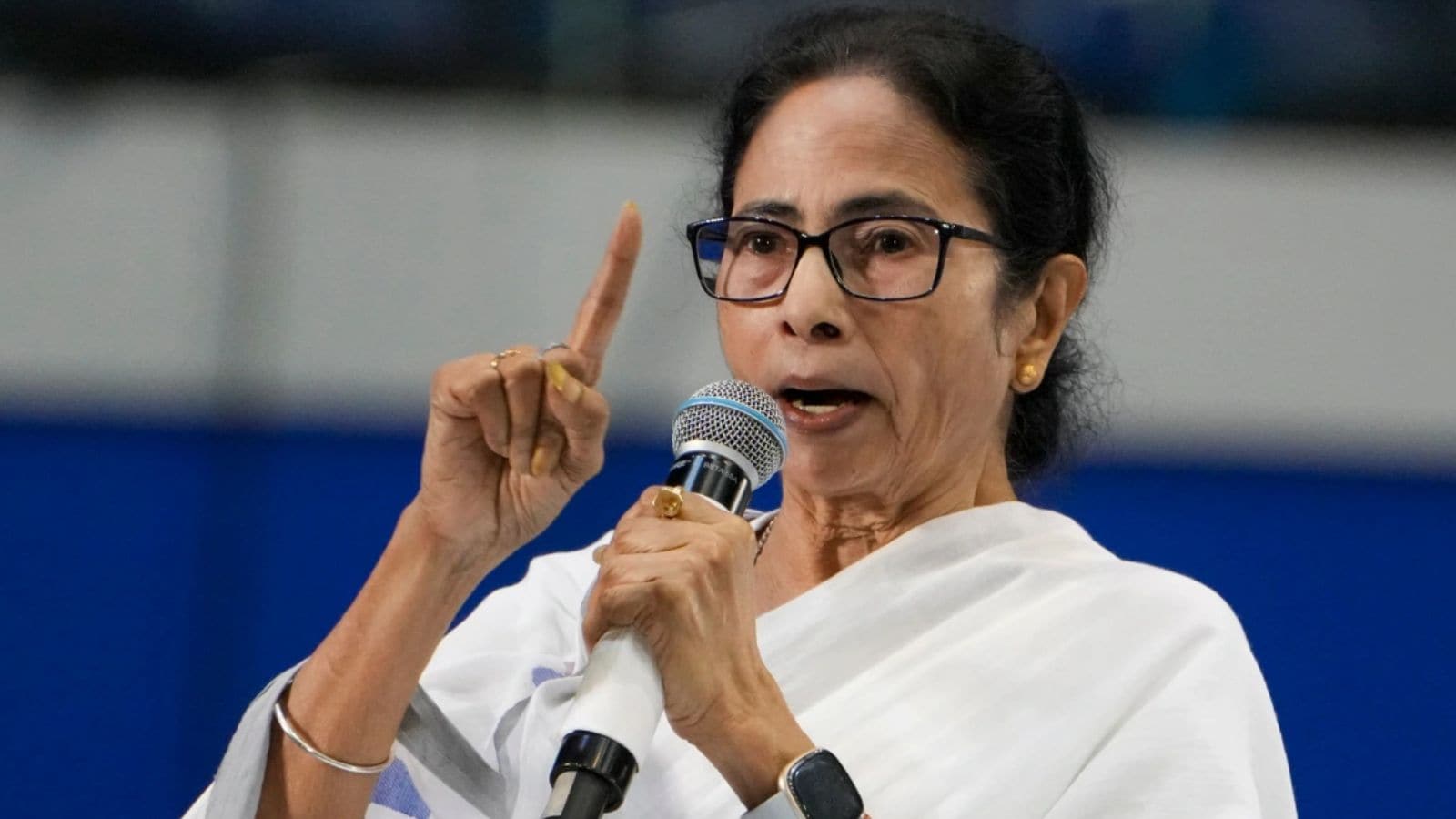Mamata Banerjee: ತನ್ನದೇ ಭದ್ರ ಕೋಟೆಯಲ್ಲಿ ಹೀನಾಯವಾಗಿ ಸೋತಿದ್ದೇಕೆ ಮಮತಾ ಪಡೆ? ಇಲ್ಲಿದೆ 5 ಕಾರಣ | ರಾಷ್ಟ್ರೀಯ ಮತ್ತು ಅಂತಾರಾಷ್ಟ್ರೀಯ ಸುದ್ದಿ - News18 Kannada