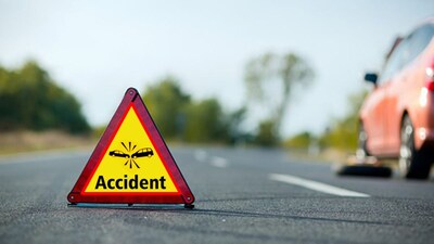 Tourist Bus Collides With Parked Lorry In Buxar, 23 Kerala Pilgrims Injured