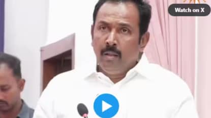 ಜೈಕಾರ ಹಾಕಿದ ಶಾಸಕ ಜೈಕಾರ ಹಾಕಿದ ಶಾಸಕ