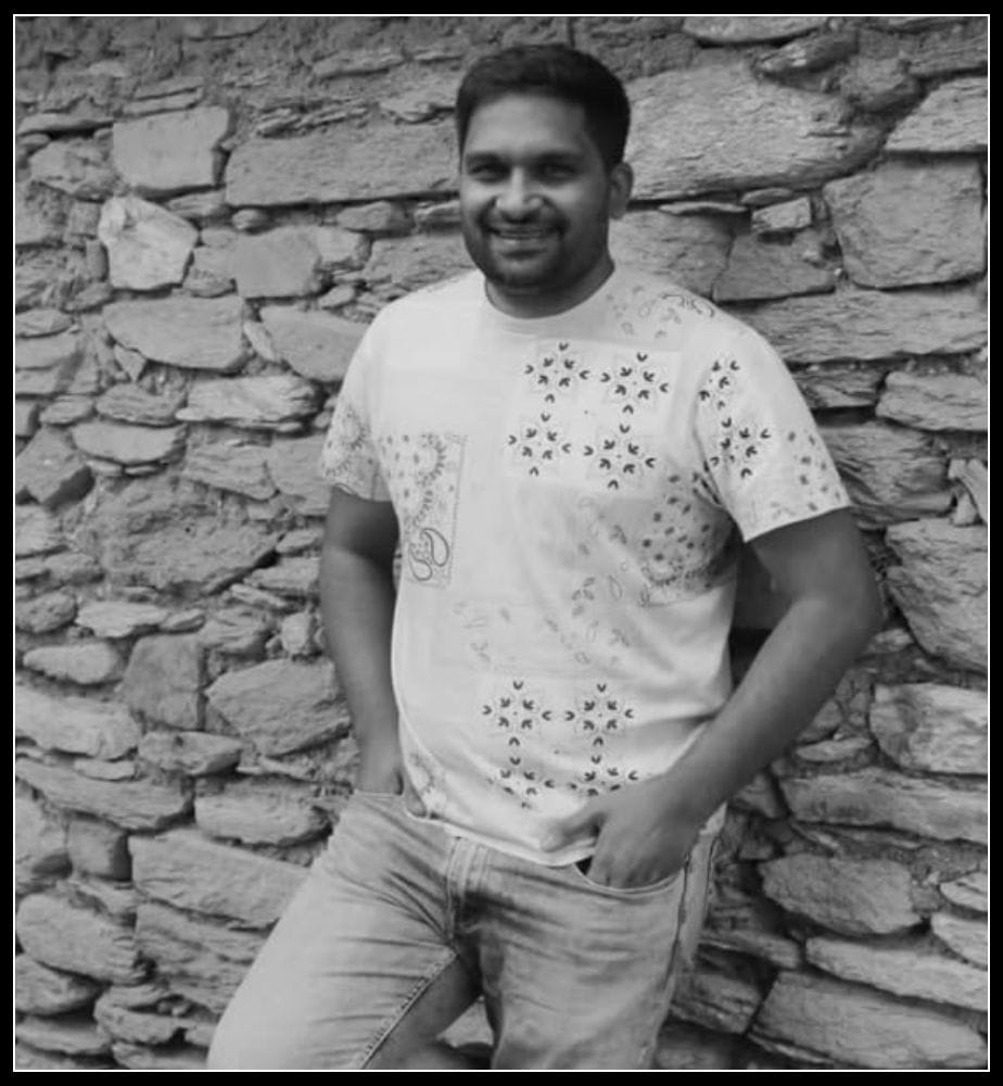 Director Pavan Wadeyar Reveal Facts of Kannada Film Industry