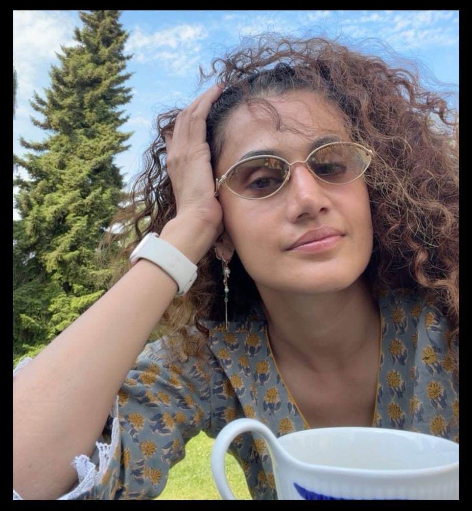 what should i post on social media taapsee pannu ask question to people