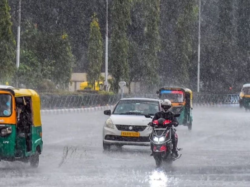 ಹವಾಮಾನ ಇಲಾಖೆಯು ಜೂನ್ 14, 2026 ರಂದು ನೀಡಿರುವ ಮಹತ್ವದ ವರದಿಯ ಪ್ರಕಾರ ಮುಂದಿನ 6 ದಿನಗಳ ಕಾಲ ಅಂದರೆ ಜೂನ್ 19 ಮತ್ತು 20 ರ ಬೆಳಿಗ್ಗೆ 0830 ರವರೆಗೆ ರಾಜ್ಯದಾದ್ಯಂತ ಹವಾಮಾನದಲ್ಲಿ ತೀವ್ರ ಏರುಪೇರುಗಳು ಕಂಡುಬರಲಿವೆ. ಕರಾವಳಿ ಭಾಗದ ಕಾಸರಗೋಡು ಸೇರಿದಂತೆ ಈ ಜಿಲ್ಲೆಗಳಲ್ಲಿ ಜೂನ್ 14 ಅಥವಾ 15 ರಿಂದ ಮಳೆಯ ತೀವ್ರತೆ ಕೊಂಚ ಕಡಿಮೆಯಾಗಿ, ದಿನದಲ್ಲಿ ಕೇವಲ 2 ರಿಂದ 3 ಬಾರಿ ಬಂದು ಹೋಗುವ ಮಳೆಗೆ ಸೀಮಿತಗೊಳ್ಳುವ ಸಾಧ್ಯತೆಯಿದೆ