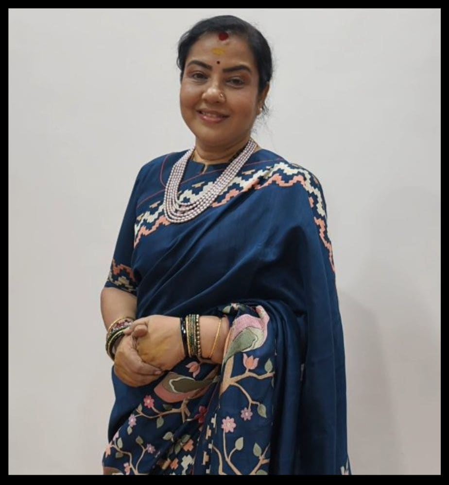 tara anuradha share unknown facts of director dinesh babu