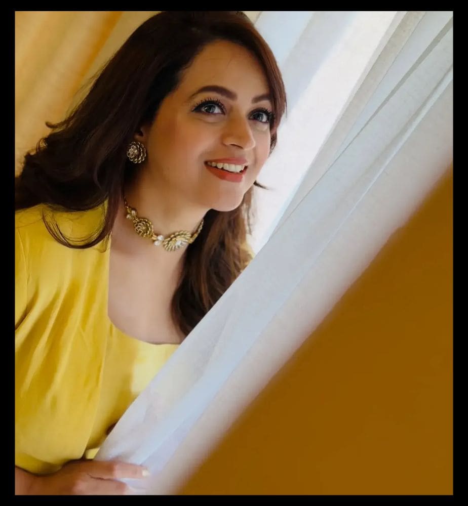 Jackie Bhavana Producer Naveen Love Marriage Unknown Facts