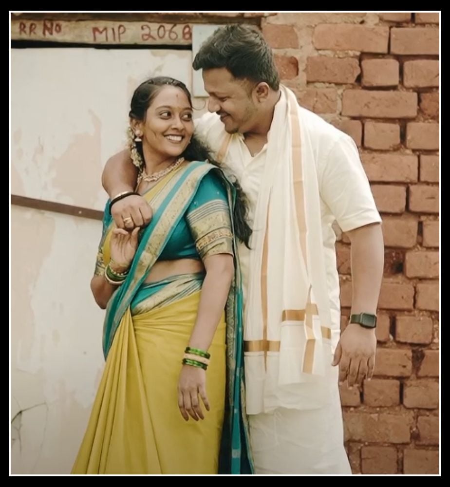 director mahesh kumar and wife chaitra reels on ayogya-2 movie mudd muddu putlakshmi song