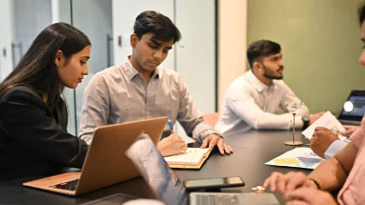 Internship: ಇಂಟರ್ನಿಗೆ ತಿಂಗಳಿಗೆ 4 ಲಕ್ಷ ಸ್ಟೈಫಂಡ್, ಥಾಯ್ಲೆಂಡ್ ಟ್ರಿಪ್​! 19 ವರ್ಷದ ವಿದ್ಯಾರ್ಥಿಗೆ ಸಿಕ್ತು ಭರ್ಜರಿ ಗಿಫ್ಟ್​