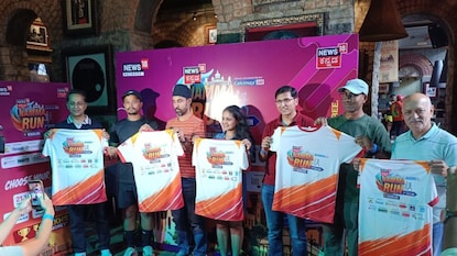 ಟಿ-ಶರ್ಟ್ ಅನಾವರಣ ಟಿ-ಶರ್ಟ್ ಅನಾವರಣ