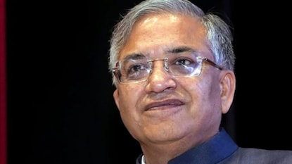 CEC (ಮುಖ್ಯ ಚುನಾವಣಾ ಆಯುಕ್ತ) ಜ್ಞಾನೇಶ್ ಕುಮಾರ್ CEC (ಮುಖ್ಯ ಚುನಾವಣಾ ಆಯುಕ್ತ) ಜ್ಞಾನೇಶ್ ಕುಮಾರ್