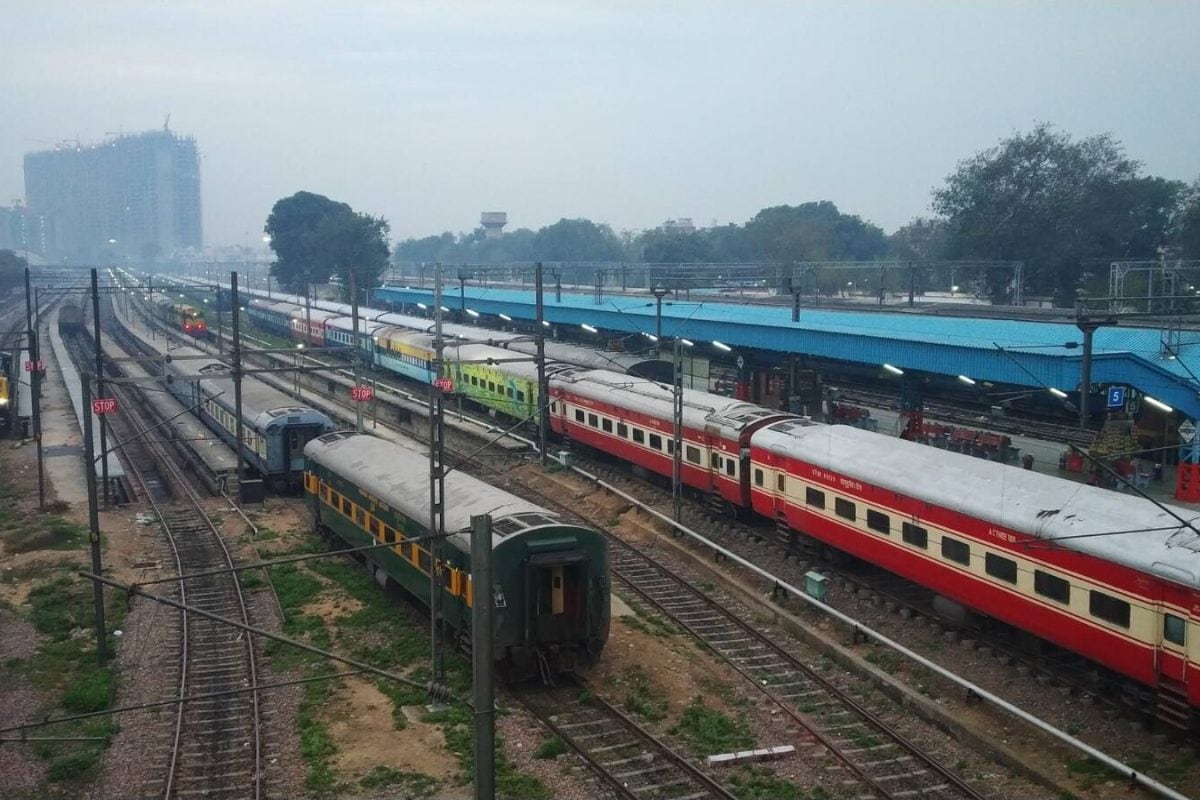 Indian Railways: 7,400+ ಕಿಲೋಮೀಟರ್ ರೈಲ್ವೆ ನೆಟ್​ವರ್ಕ್, 5 ವಿಭಾಗಗಳು! ಭಾರತದ ಅತಿ ಉದ್ದದ ರೈಲ್ವೆ ವಲಯವಿದು!