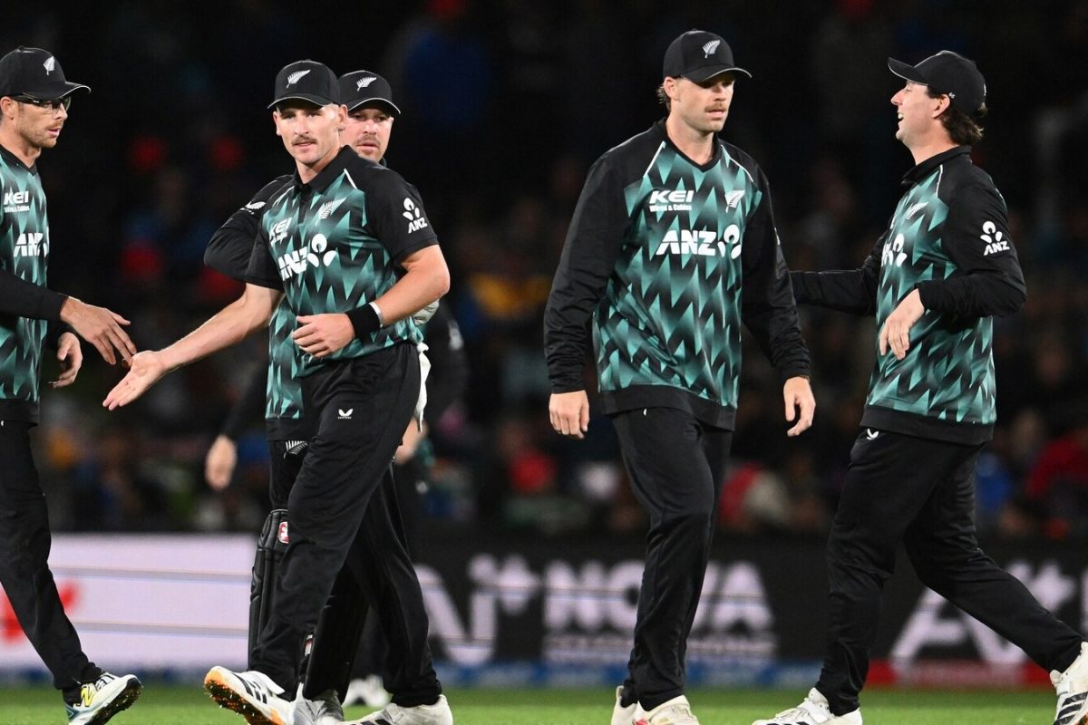 IND vs NZ: ಭಾರತ ವಿರುದ್ಧ ಸೋತು ಸುಣ್ಣವಾಗಿರುವ ನ್ಯೂಜಿಲೆಂಡ್‌ಗೆ ಬಿಗ್ ಶಾಕ್! ಇಬ್ಬರು ಪ್ರಮುಖ ಇಬ್ಬರು ವೇಗಿಗಳು ಸರಣಿಯಿಂದ ಔಟ್!