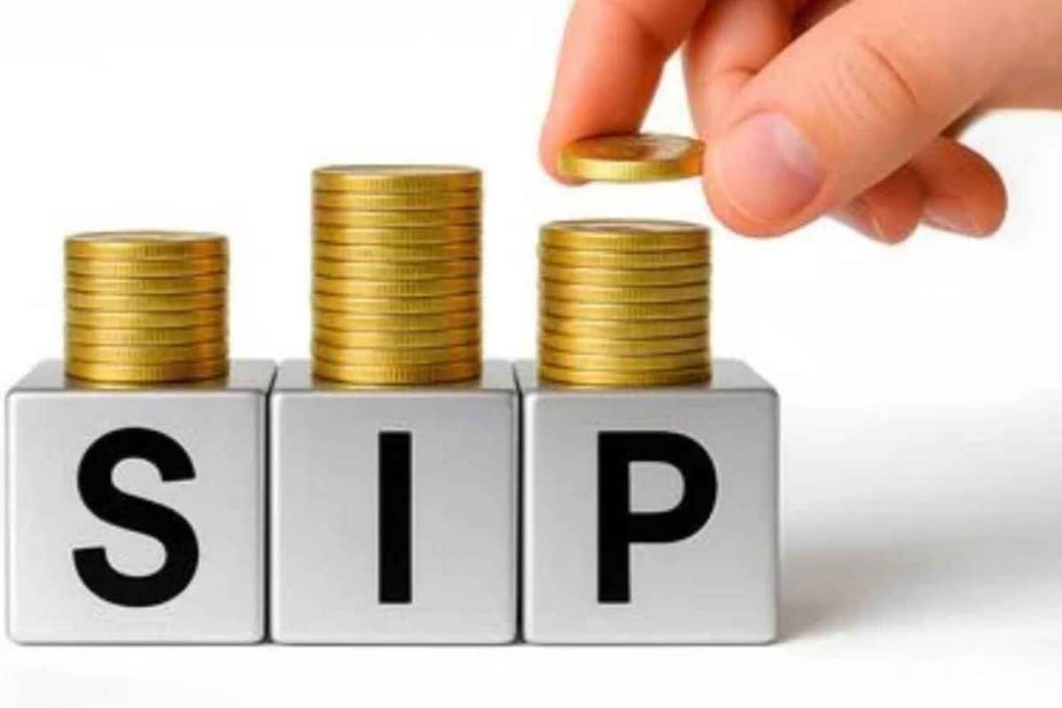 SIP: ಸಣ್ಣ ಉಳಿತಾಯ, ದೊಡ್ಡ ನಿಧಿ: ಇಲ್ಲಿದೆ ಕೇವಲ ₹2,000 ಎಸ್‌ಐಪಿ ಮೂಲಕ ₹10 ಲಕ್ಷ ಕಾರ್ಪಸ್ ಸೃಷ್ಟಿಸುವ ಸರಳ ಸೂತ್ರ!