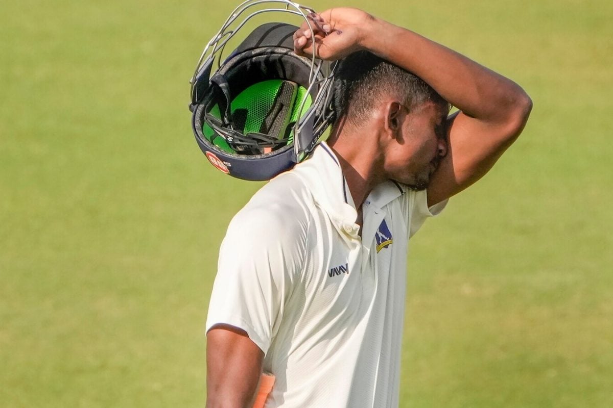 Abishek Porel: ಒಂದು ತಿಂಗಳು ಜೈಲಿವಾಸ, ಕಮ್​ಬ್ಯಾಕ್ ಮಾಡುತ್ತಿದ್ದಂತೆ ಭರ್ಜರಿ ಶತಕ ಸಿಡಿಸಿದ ಯುವ ಕ್ರಿಕೆಟರ್