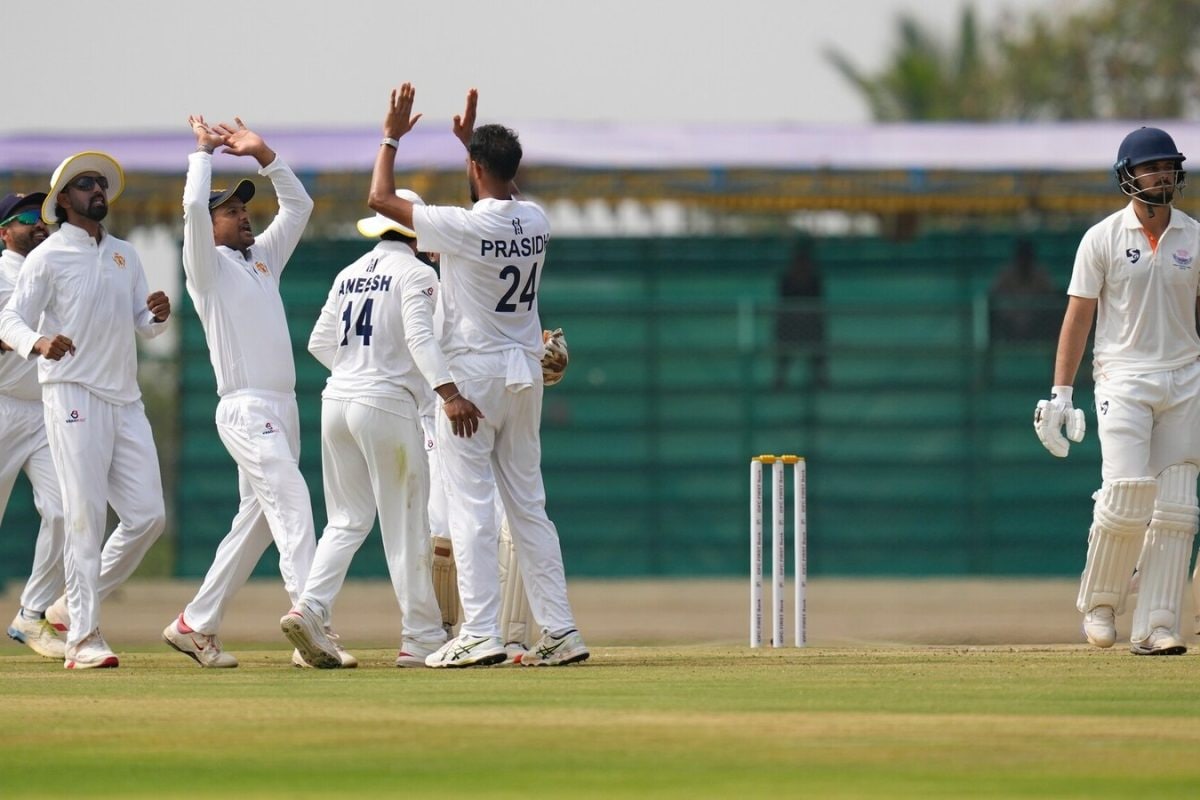 Karnataka Ranji Team: ಕರ್ನಾಟಕ ತಂಡಕ್ಕೆ ಹೊಸ ನಾಯಕ! ರಣಜಿ ಟ್ರೋಫಿಯ ಮೊದಲ ಪಂದ್ಯಕ್ಕೆ ಹೀಗಿದೆ 15 ಸದಸ್ಯರ ತಂಡ