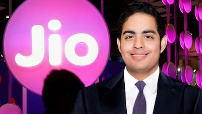 Will Jio IPO be India's largest Akash Ambani shares exciting insights