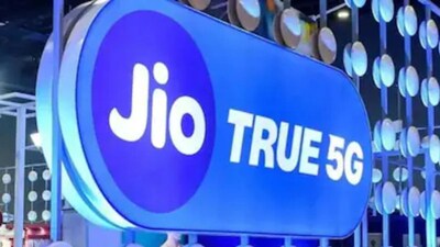 Jio Platforms IPO: Massive Free Cash Flow Jump Prepares Company for Public Listing