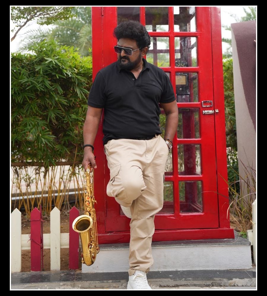 sandalwood actor komal kumar new movie title changed to relax