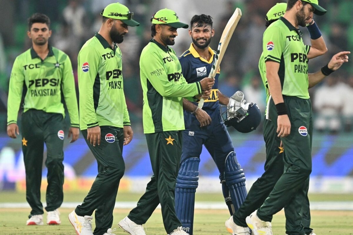 PAK vs SL ODI: ತವರಲ್ಲೇ ಪಾಕಿಸ್ತಾನಕ್ಕೆ ಭಾರೀ ಮುಖಭಂಗ! 18.1 ಓವರ್​ಗಳಲ್ಲೇ ಪಾಕ್ ಬಗ್ಗುಬಡಿದು ತ್ರಿಕೋನ ಸರಣಿ ಫೈನಲ್‌ ಪ್ರವೇಶಿಸಿದ ಶ್ರೀಲಂಕಾ