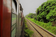 കേരളാ എക്സ്പ്രസ് കടന്നു പോകുന്നതിനായി റെയിൽവേ ഗേറ്റ് അടച്ച ഗേറ്റ് കീപ്പറെ ക്രൂരമായി മർദിച്ച മൂന്ന് പേർ അറസ്റ്റിൽ