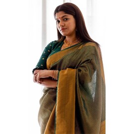 പുതിയ സംരംഭവുമായി അപര്‍ണാ ബാലമുരളി; സന്തോഷ വാര്‍ത്ത പ്രഖ്യാപിച്ച് നയന്‍താര !