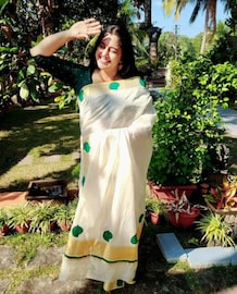 പ്രായം 44! കൂടുതൽ സുന്ദരിയായി സംയുക്ത വർമ്മ; യോഗയുടെ പവർ എന്ന് മലയാളിയുടെ പ്രിയതാരം പ്രായം 44! കൂടുതൽ സുന്ദരിയായി സംയുക്ത വർമ്മ; യോഗയുടെ പവർ എന്ന് മലയാളിയുടെ പ്രിയതാരം