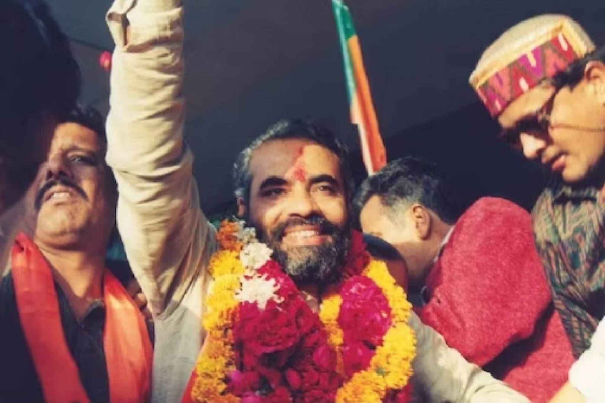 നാല് പതിറ്റാണ്ട് മുമ്പ് ആർട്ടിക്കിൾ 370നെക്കുറിച്ച്; കശ്മീരിനെക്കുറിച്ച് നരേന്ദ്രമോദിയുടെ കാഴ്ച്ചപ്പാടിൻറെ ഉദാഹരണം