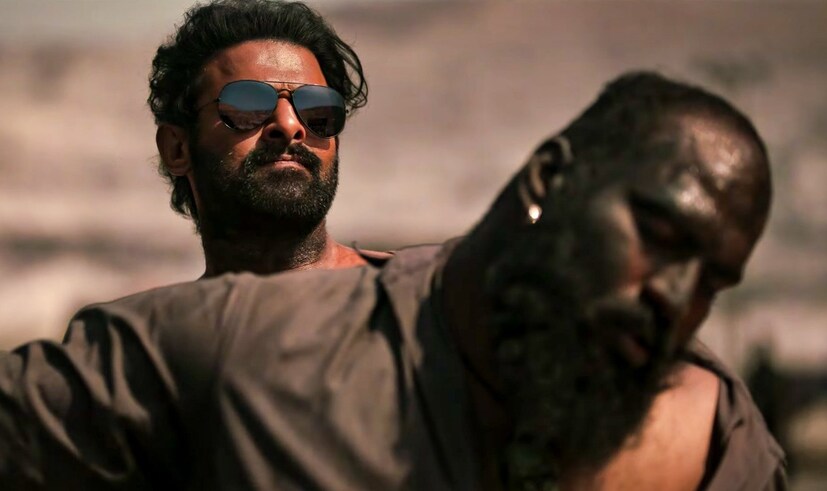  കെജിഎഫിനേക്കാള്‍ വലിയ ക്യാന്‍വാസിലാണ് സലാര്‍ ഒരുക്കിയിരിക്കുന്നത്. സെറ്റ് വര്‍ക്കിലാണെങ്കിലും സിനിമയുടെ സ്കെയിലില്‍ ആണെങ്കിലും ഇരുചിത്രങ്ങളും തമ്മില്‍ വലിയ വ്യത്യാസം കാണാം.