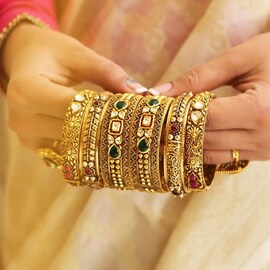 Gold Price Today: സ്വർണവിലയിൽ വീണ്ടും കുതിപ്പ്; രണ്ട് ദിവസം കൊണ്ട് കൂടിയത് 320 രൂപ; ഇന്നത്തെ നിരക്കുകൾ
