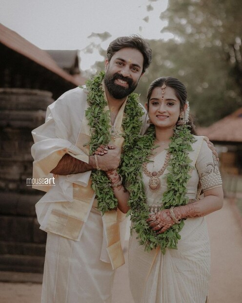  വടക്കുനാഥന് മുന്നിൽ ഗോപികയ്ക്ക് താലി ചാർത്തി ഗോവിന്ദ് പത്മസൂര്യ.