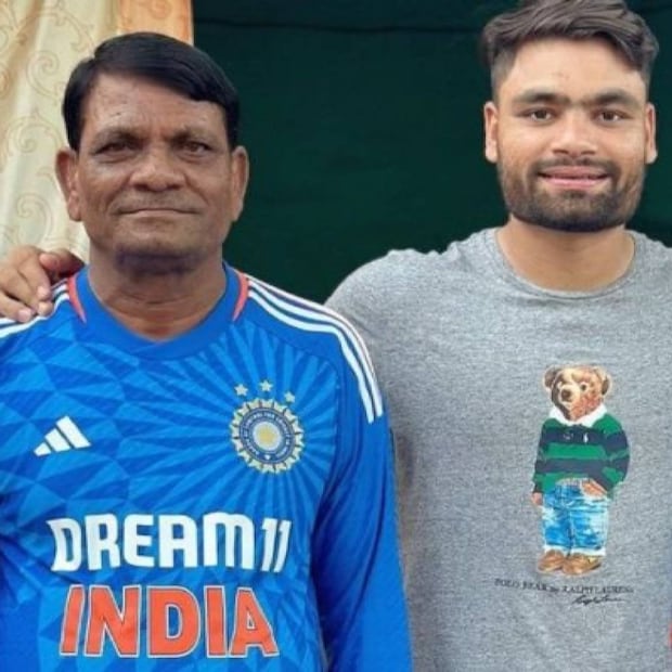  മകന്‍ ഇന്ത്യന്‍ ക്രിക്കറ്റ് താരമായിരുന്നിട്ടും അച്ഛന്‍ പഴയ ജോലി ഉപേക്ഷിക്കാന്‍ തയ്യാറാകാത്ത അച്ഛനെ പിന്തുണച്ച് കൊണ്ടാണ് വീഡിയോ സാമൂഹിക മാധ്യമങ്ങള്‍ ഏറ്റെടുത്തത്. പിതാവിനോട് ജോലി ഉപേക്ഷിച്ച് വിശ്രമിക്കാന്‍ ആവശ്യപ്പെട്ടിരുന്നെങ്കിലും അദ്ദേഹം അതിന് തയ്യാറായിരുന്നില്ലെന്ന് റിങ്കുതന്നെ പലതവണ പറഞ്ഞിട്ടുണ്ട്.