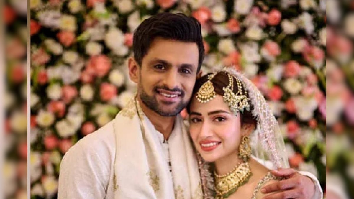 Shoaib Malik’s Wedding Pictures with Sana Javed: Instagram Post Sparks Controversy