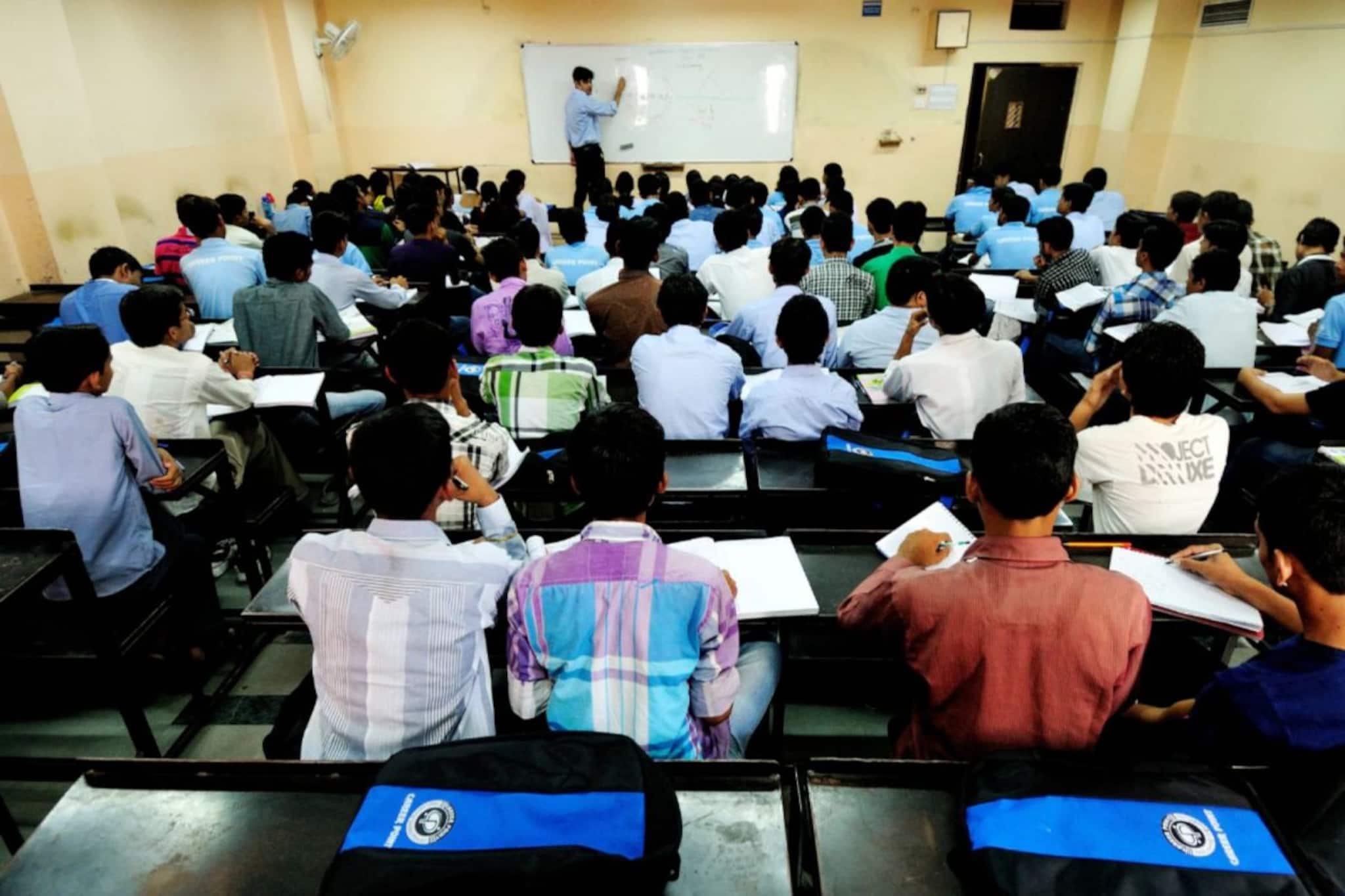 വ്യാപക പരാതികൾ; കോച്ചിങ് സെന്ററുകളിൽ 16 വയസ്സില്‍ താഴെയുള്ള കുട്ടികള്‍ക്ക് പ്രവേശനം പാടില്ലെന്ന് കേന്ദ്ര സർക്കാർ