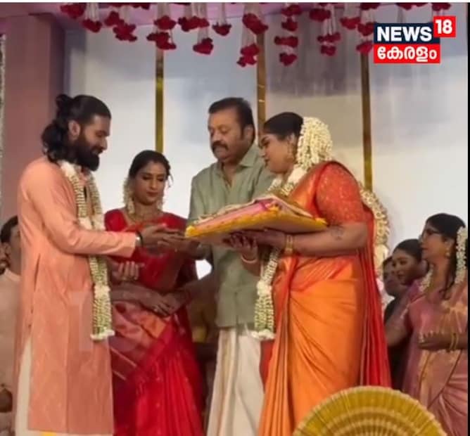  നടനും ബിജെപി നേതാവുമായ സുരേഷ് ഗോപിയുടെ മകള്‍ ഭാഗ്യ സുരേഷ് വിവാഹിതയായി. മാവേലിക്കര സ്വദേശി ശ്രേയസ് മോഹനാണ് വരന്‍.