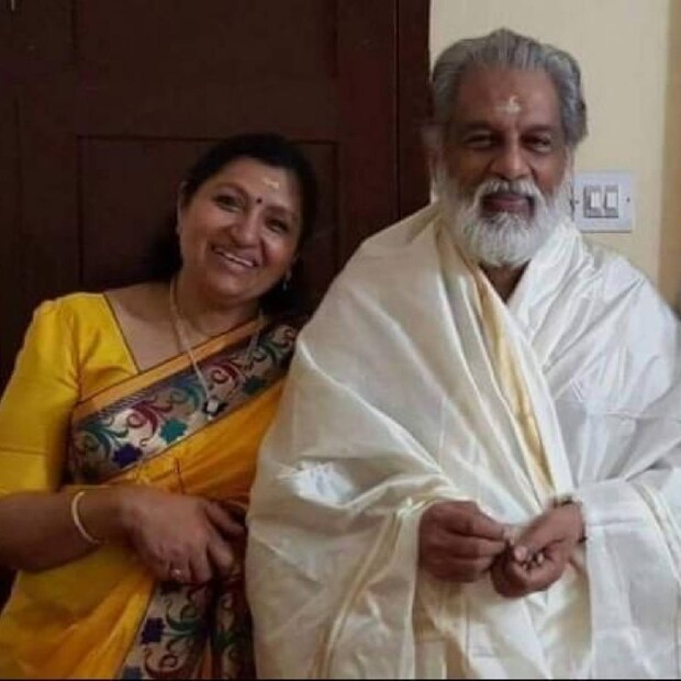 ക്യാന്റീനിലെ കേരളാ ഭക്ഷണമാണ് യേശുദാസിന്റെയും മാത്യൂസിനെയും സുഹൃത്തുക്കളായത്. അധികം വൈകാതെ വാർ സുഹൃത്തുക്കളായി മാറി. യേശുദാസിനെ വീട്ടിലേക്ക് ക്ഷണിക്കണമെന്ന് പ്രഭ നിർബന്ധം പിടിച്ചു (തുടർന്ന് വായിക്കുക)