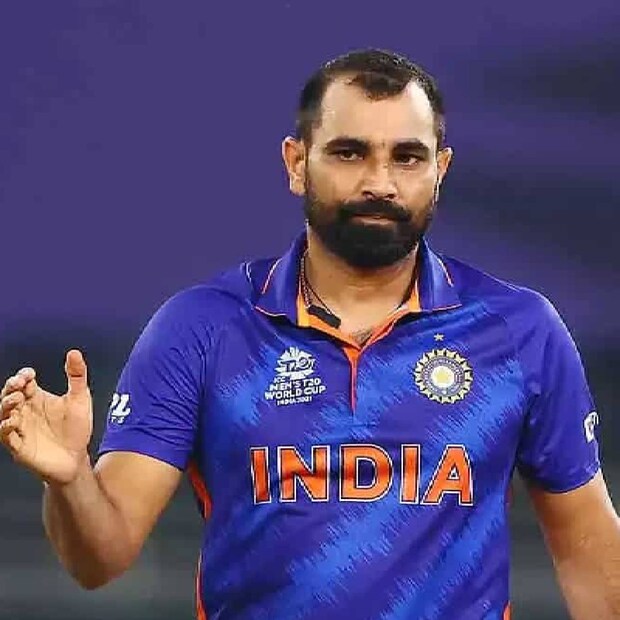 ഇന്ത്യൻ ക്രിക്കറ്റ് താരം മുഹമ്മദ് ഷമിയുമായി സാനിയ വിവാഹിതയാവുന്നു എന്നാണ് പ്രചരിക്കുന്ന റിപ്പോർട്ട്. ഇവരുടെ വിവാഹചിത്രം എന്ന നിലയിൽ പ്രചരിക്കുന്ന ചിത്രം വ്യാജമെന്ന് 'ക്രിക്കറ്റ് ലോൻജ്' റിപ്പോർട്ട് ചെയ്യുന്നു 
