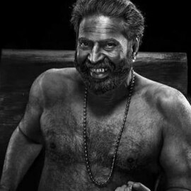 മമ്മൂട്ടി ഇനി കുഞ്ചമണ്‍ പോറ്റിയല്ല, 'കൊടുമോൺ പോറ്റി'; കഥാപാത്രത്തിന്റെ പേര് തിരുത്തി ടീം 'ഭ്രമയുഗം'