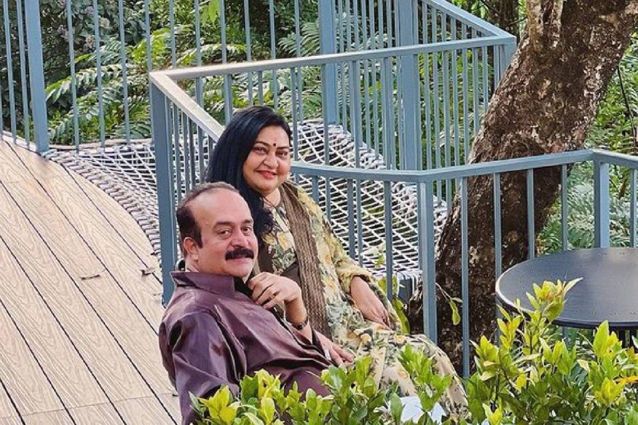 പ്രായം വെറും നമ്പറല്ലേ; മകൾക്കൊപ്പം അവധിയാഘോഷിച്ച്‌ സായ് കുമാറും ബിന്ദു പണിക്കരും; ചിത്രങ്ങളുമായി കല്യാണി