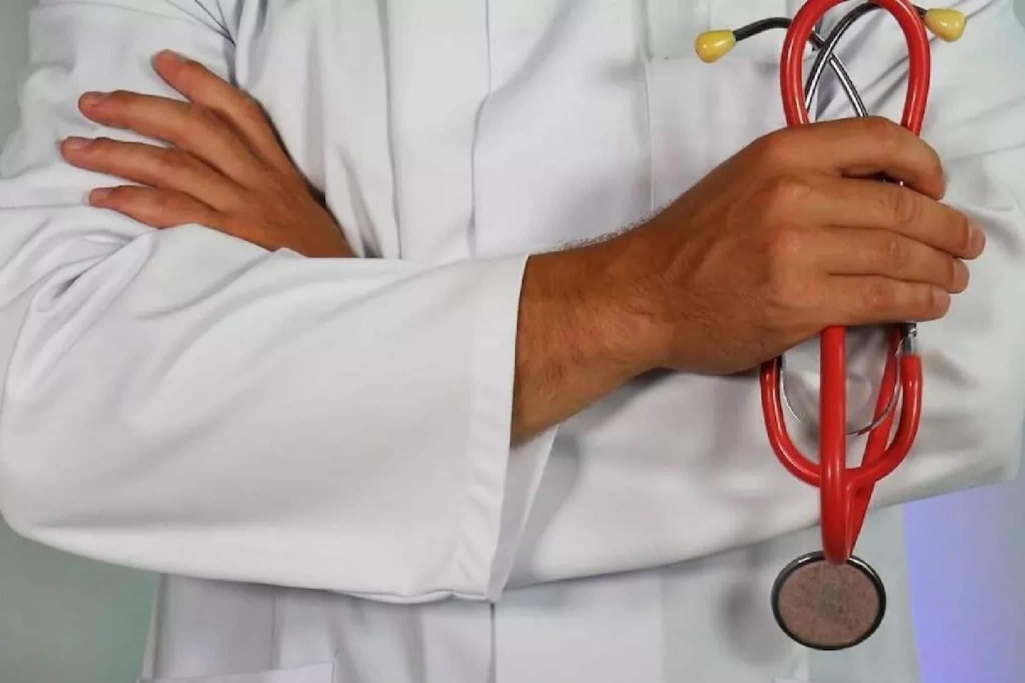 കേരളത്തിൽ ജീവനൊടുക്കുന്ന ഡോക്ടര്‍മാർ; മാനസികസംഘര്‍ഷം കുറയ്ക്കാന്‍ നിര്‍ദേശങ്ങളുമായി IMA