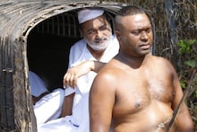"പത്മ"കൾക്ക് വേണ്ടി യാചിക്കുന്ന ആശാന്മാരുടെ കാലത്ത് കലയുടെ തേര് തെളിച്ച് ധീരമായ്‌ മുന്നോട്ട് പോവുക; ജോയ് മാത്യു