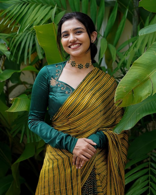  ടോവിനോ തോമസ് കേന്ദ്രകഥാപാത്രത്തെ അവതരിപ്പിച്ച അജയന്റെ രണ്ടാം മോഷണം(Ajayante randam moshanam ARM) തീയേറ്ററുകളിൽ വിജയകരമായി മുന്നേറുകയാണ്. സുരഭി ലക്ഷ്മി, കൃതി ഷെട്ടി, ഐശ്വര്യ രാജേഷ് എന്നിവരാണ് ചിത്രത്തിലെ നായിക കഥാപാത്രങ്ങളെ അവതരിപ്പിച്ചത്.