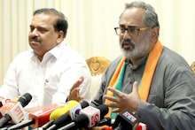 'ജീവനക്കാരുടെ ശമ്പളവും പെൻഷനും ഉറപ്പാക്കി മാത്രമേ സംസ്ഥാനത്തിന് കേന്ദ്രം ഫണ്ട് അനുവദിക്കാവൂ': രാജീവ് ചന്ദ്രശേഖർ