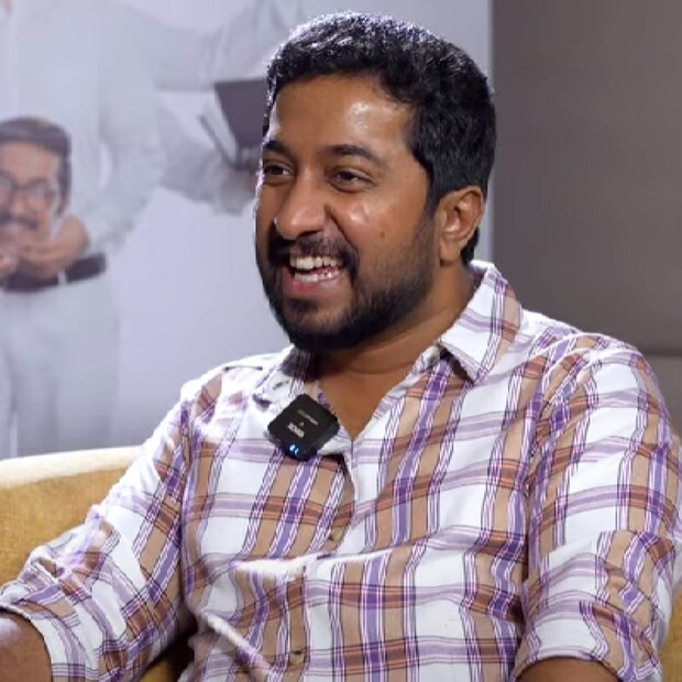 വിനീത് ശ്രീനിവാസൻ ഇതിനു മുൻപ് സംവിധാനം നിർവഹിച്ച 'ഹൃദയം' സിനിമയും ബോക്സ് ഓഫീസ് കിലുക്കം കേട്ട ചിത്രമാണ്. യുവാക്കൾക്കിടയിൽ ട്രെൻഡ് ആയി മാറിയ ചിത്രം ഗാനങ്ങളുടെ പേരിൽ ഒരുപക്ഷേ സിനിമയേക്കാൾ സൂപ്പർഹിറ്റ് ആയിരിക്കണം 