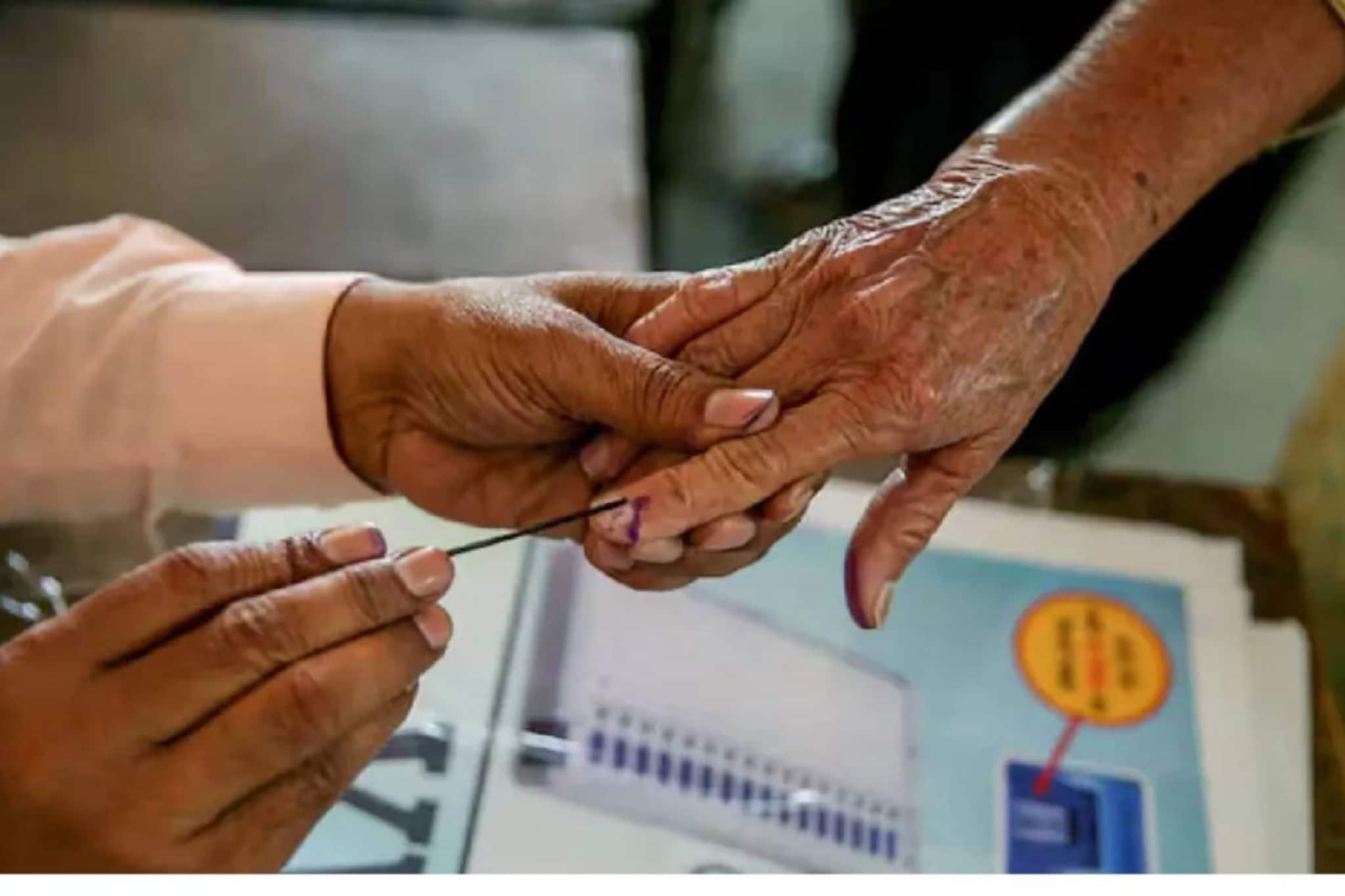 കേരളം ഇന്ന് വിധിയെഴുതും; രാജ്യത്തെ 88 ലോക്‌സഭാ  മണ്ഡലങ്ങളില്‍ വോട്ടെടുപ്പ്; പ്രതീക്ഷയോടെ മുന്നണികള്‍