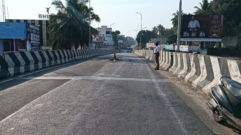  പാലത്തിൻ്റെ കേടുപാട് രാഷ്ട്രീയ ആയുധമാക്കി കോൺഗ്രസ് , ഡിഎംകെ പ്രവര്ത്തകര് രംഗത്ത് വന്നതോടെ ബിജെപി പ്രവർത്തകരും സംഭവ സ്ഥലത്ത് എത്തി വാക്കുതർക്കമുണ്ടായി. പാലം നിർമാണത്തിൽ അഴിമതി നടന്നതായി ആരോപണം ഉന്നയിച്ചാണ് കോണ്ഗ്രസ് ഡിഎംകെ പ്രവർത്തകർ പ്രതിഷേധിച്ചത്.