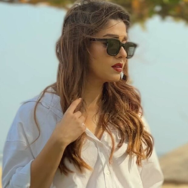 Nayanthara, Diana Mariam Kurian, Vignesh Shivan, Vignesh Shivan and Nayanthara, Vignesh Shivan family, Nayanthara family, Uyir Ulagam, നയൻ‌താര, വിഗ്നേഷ് ശിവൻ