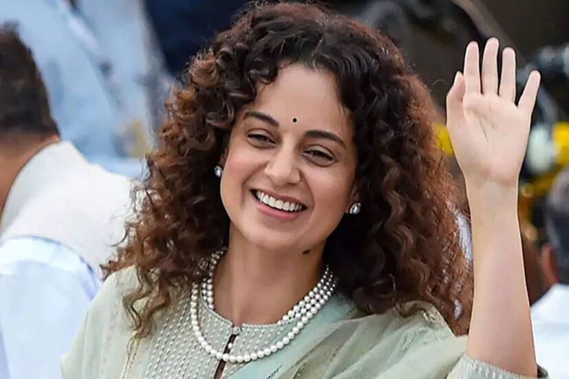  ലോക്സഭ തിരഞ്ഞെടുപ്പിൽ വിജയിച്ചാൽ ബോളിവുഡ് ഉപേക്ഷിക്കുമെന്നാണ് താരം വെളിപ്പെടുത്തിയിരിക്കുന്നത്. അടുത്തിടെ നടത്തിയ ഒരു അഭിമുഖത്തിൽ, മാണ്ഡി സീറ്റിൽ വിജയിച്ചാൽ ബോളിവുഡ് ഉപേക്ഷിക്കുമോ എന്ന ചോദ്യത്തിനാണ് കങ്കണയുടെ മറുപടി.