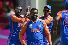 ഇംഗ്ലണ്ടിനെ തറപറ്റിച്ച് ഇന്ത്യ T20 ഫൈനലിൽ; ഇത് മൂന്നാം തവണ