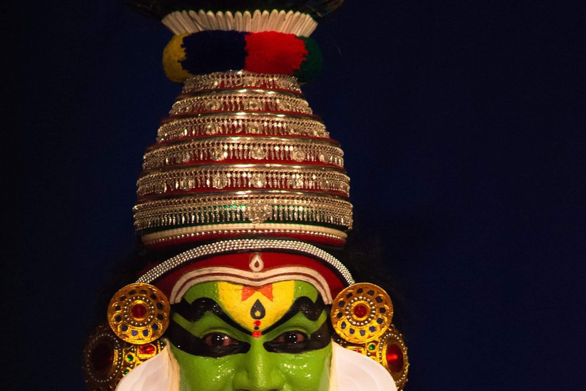 വേണമെങ്കിൽ കഥകളി പഠനവും ഓൺലൈനിലാവാം; കഥകളി ഡിജിറ്റലായി പഠിച്ച് അരങ്ങേറ്റം കുറിച്ച ലക്ഷ്മി രഞ്ജിത്ത്